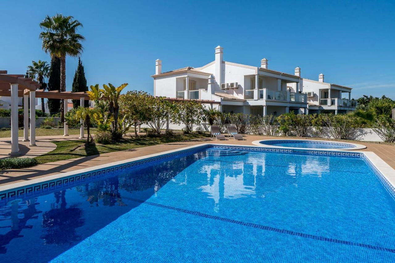 Villa Cantinho By Intiholidays Αλμπουφέιρα Εξωτερικό φωτογραφία
