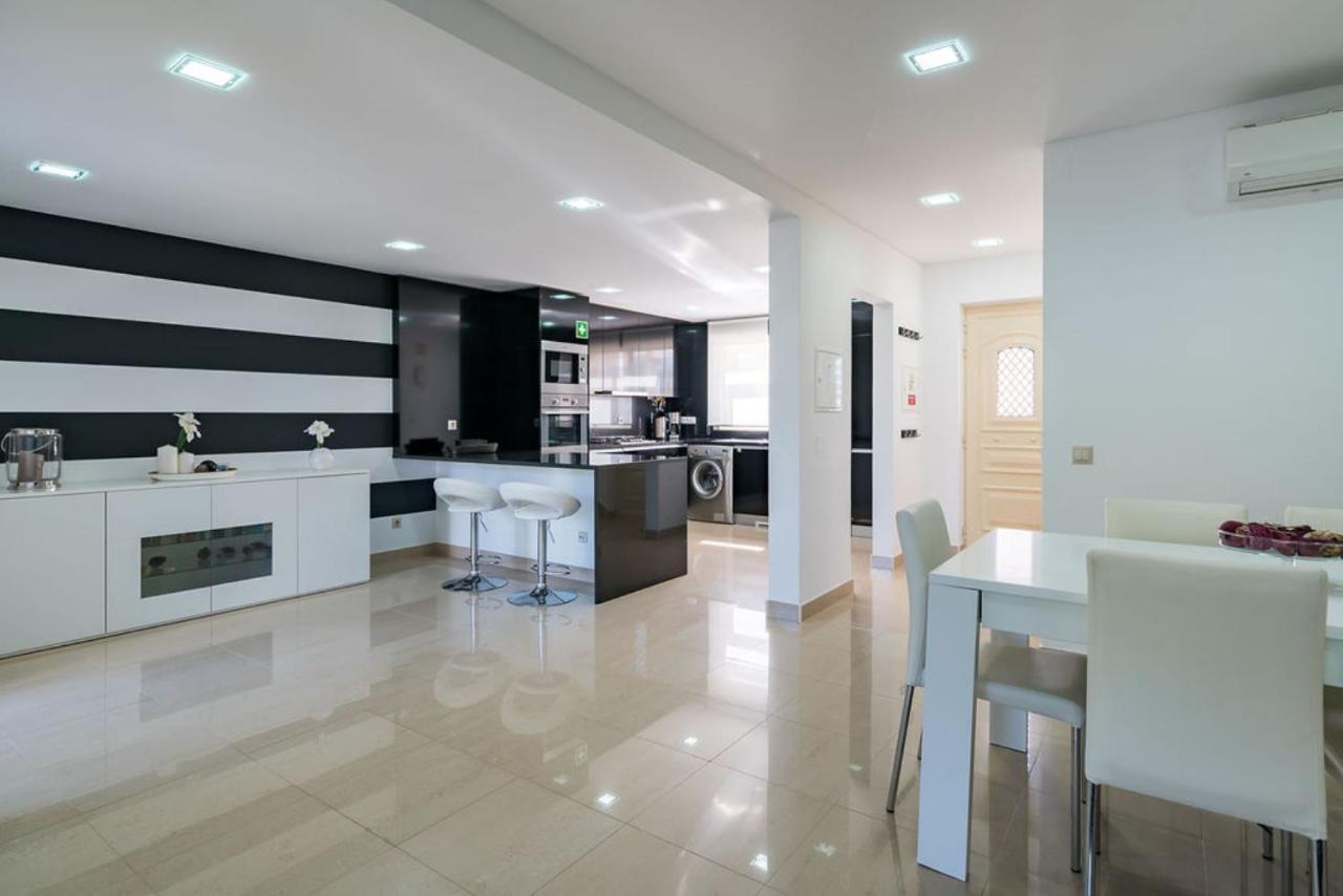 Villa Cantinho By Intiholidays Αλμπουφέιρα Εξωτερικό φωτογραφία